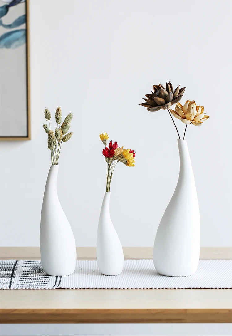 SCULPTURA Ceramic Vase