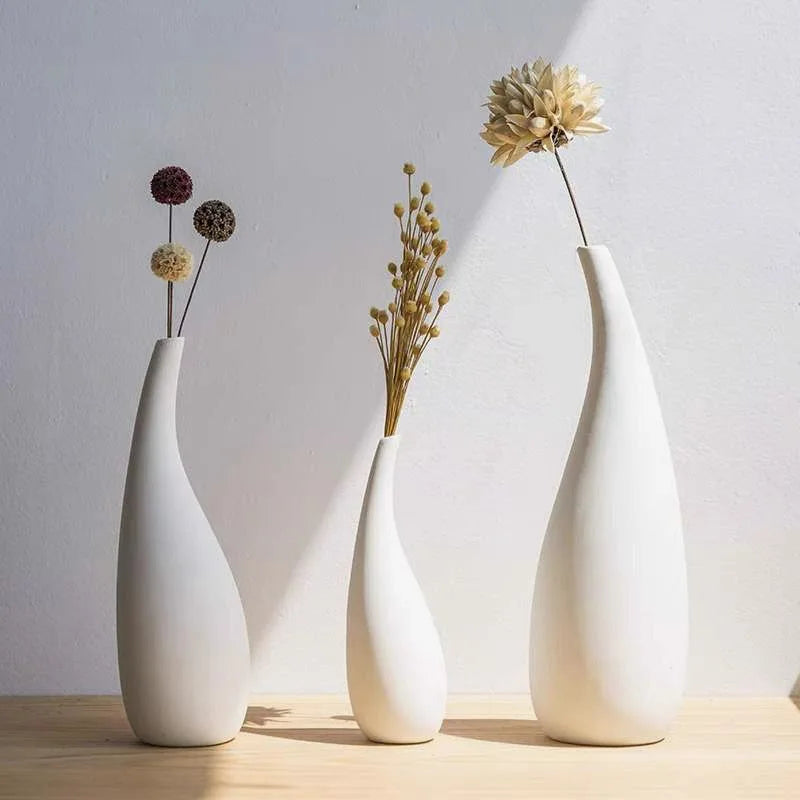 SCULPTURA Ceramic Vase