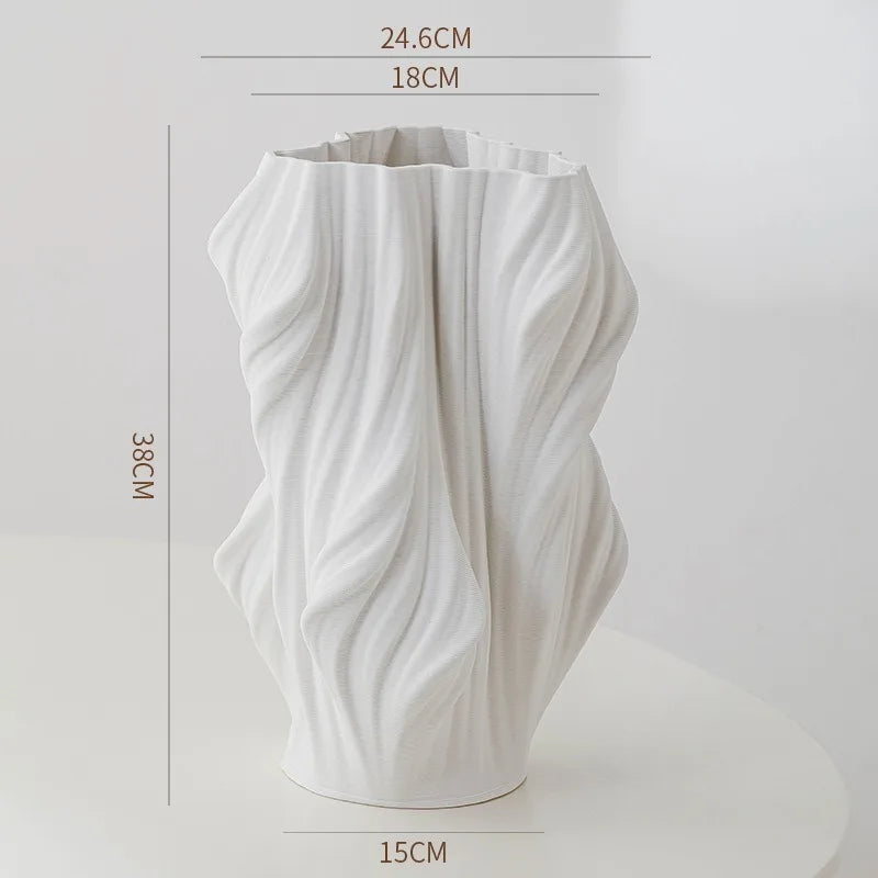 VELOURA Wave Vase